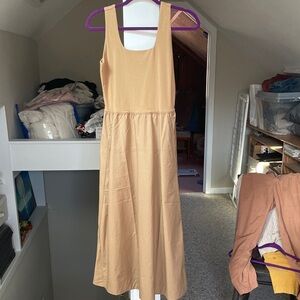 Everlane XS Elegant Tan Sleeveless Dress